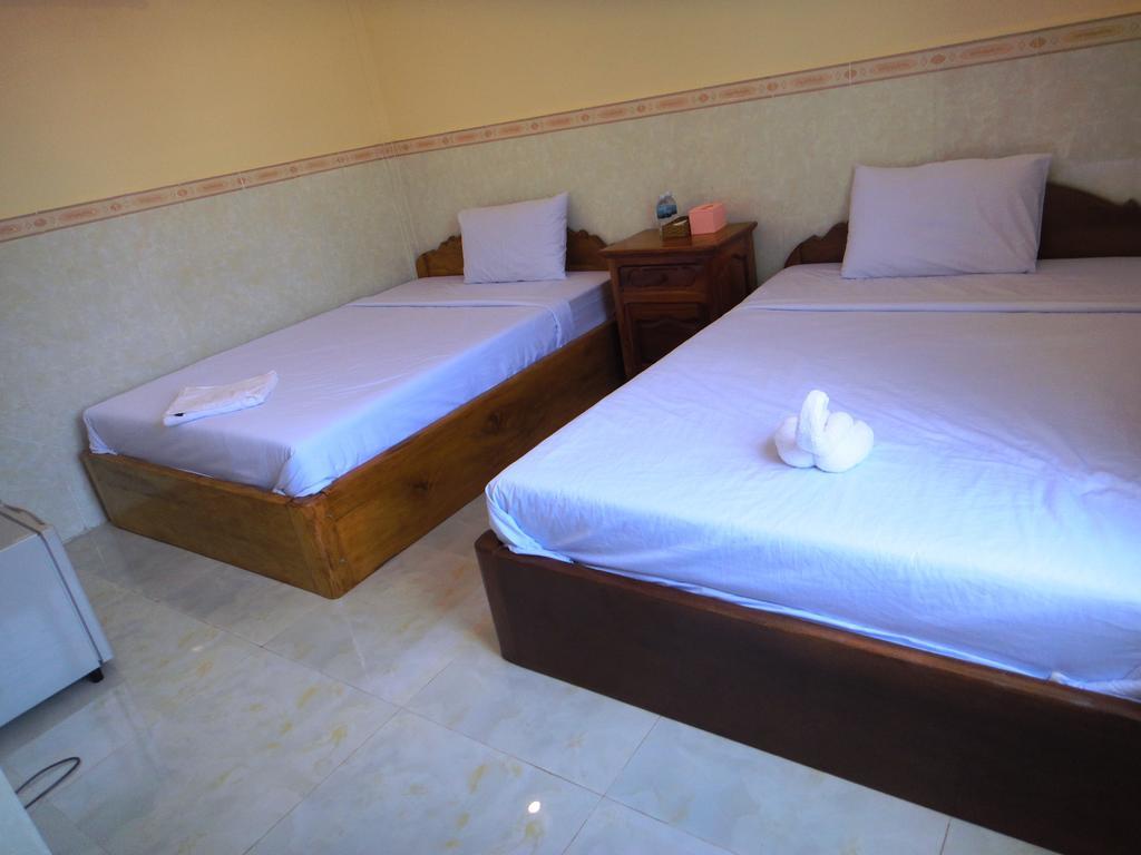 Borey Vatanac Guesthouse Kampot Exterior foto