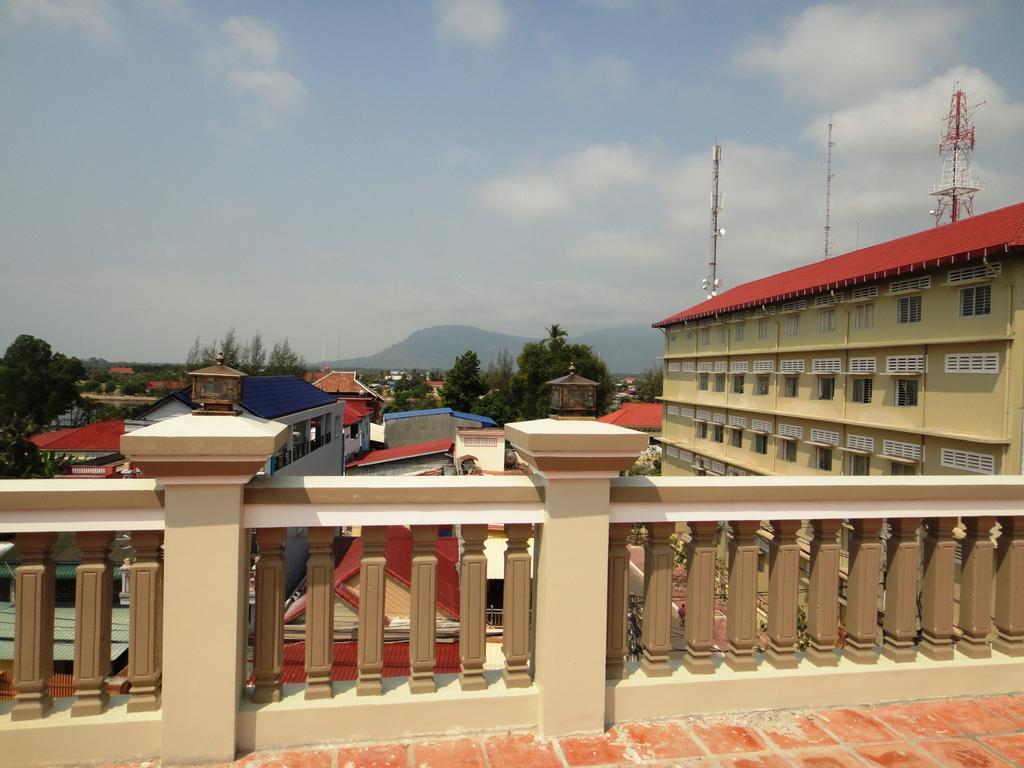 Borey Vatanac Guesthouse Kampot Exterior foto