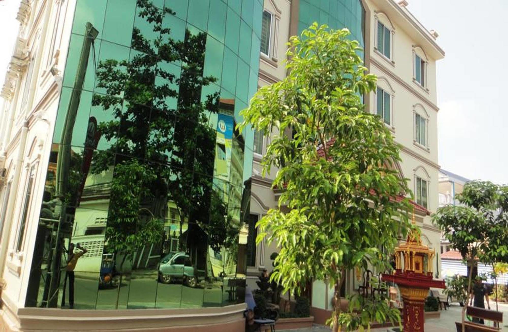Borey Vatanac Guesthouse Kampot Exterior foto